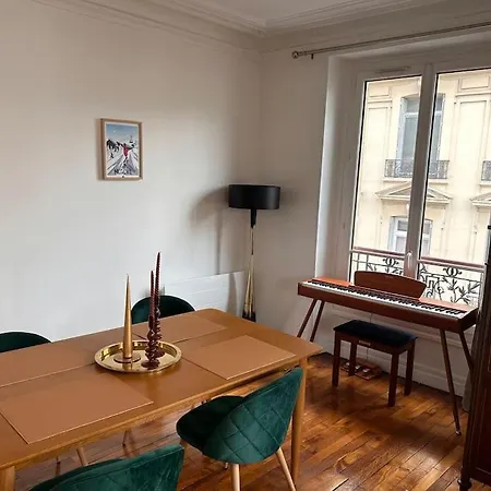 Superbe 17ème 55m2 Parigi